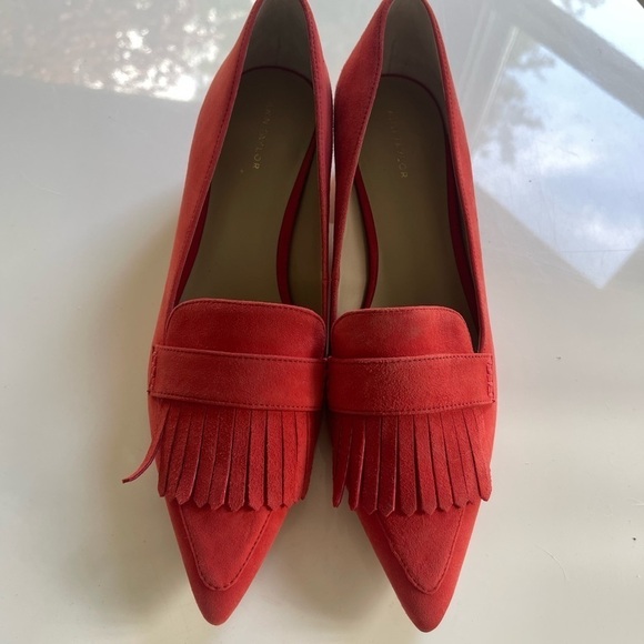 Ann Taylor Kiltie Suede Block Heel Pumps - 7.5 - Picture 2 of 6